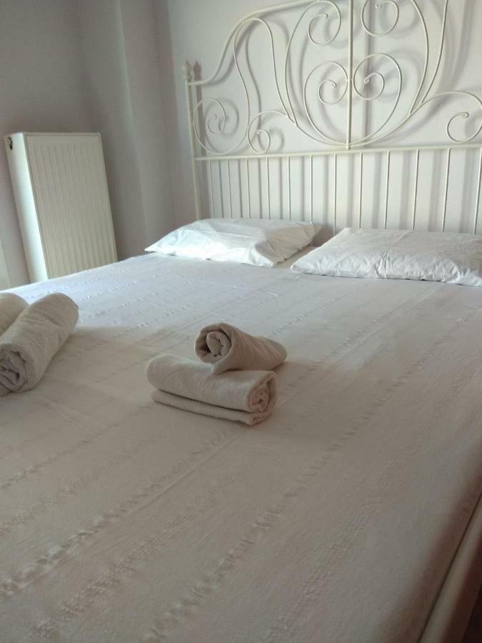 Nickys Place Perea Peraía المظهر الخارجي الصورة