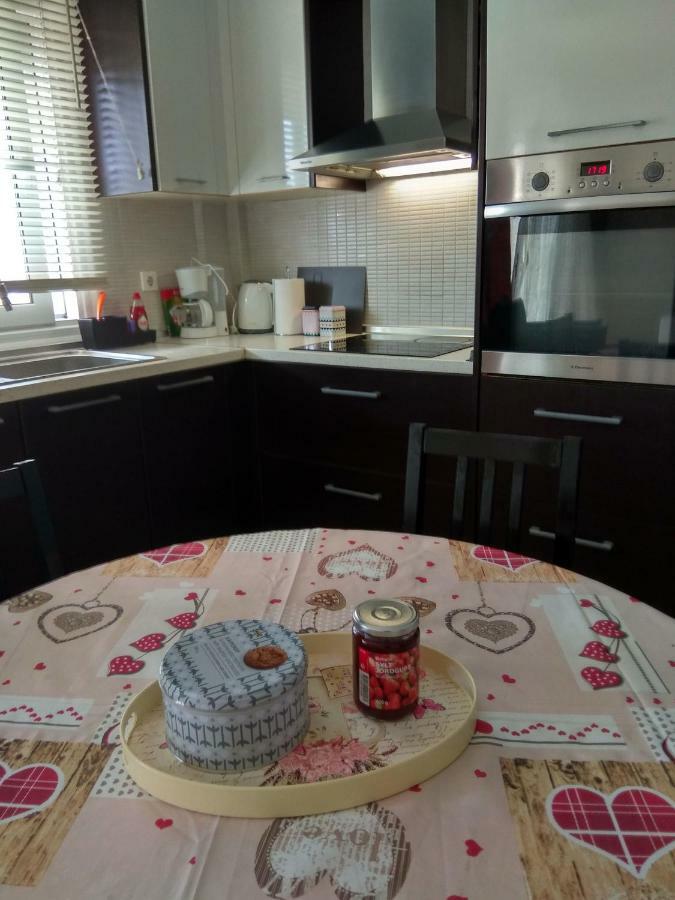 Nickys Place Perea Peraía المظهر الخارجي الصورة